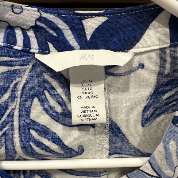 H&M - Blue and White Straight Dress Size XL - Picture 2 of 3